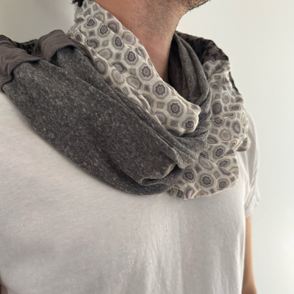 CODELLO Gray and Cream Multi- Patterned TUBE Infinity Scarf - Picture 5 of 13